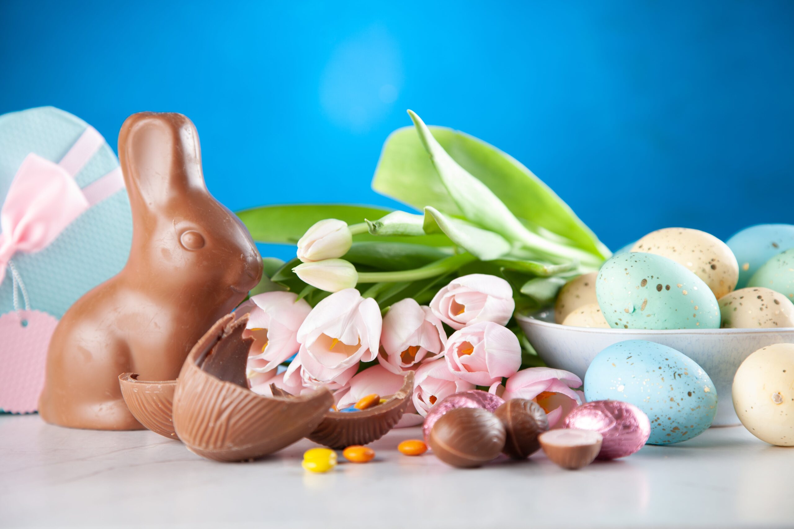Whats Your Favorite Way To Enjoy Pashka With Decorative Elements For Easter Celebrations?